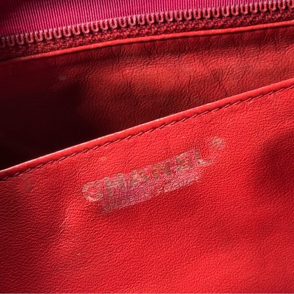 Chanel Lambskin Classic Maxi Flap in Red SHW - Picture 11 of 12